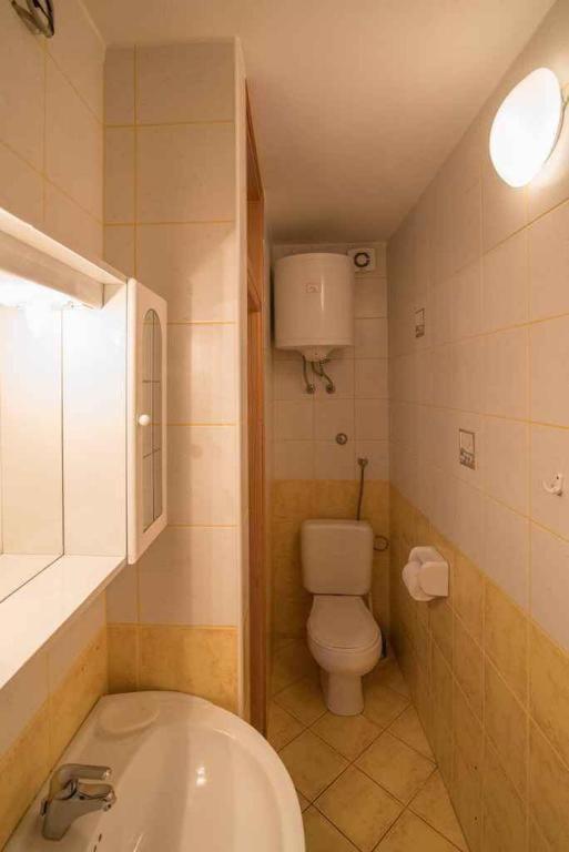 Greta Apartamento Vrbnik Exterior foto