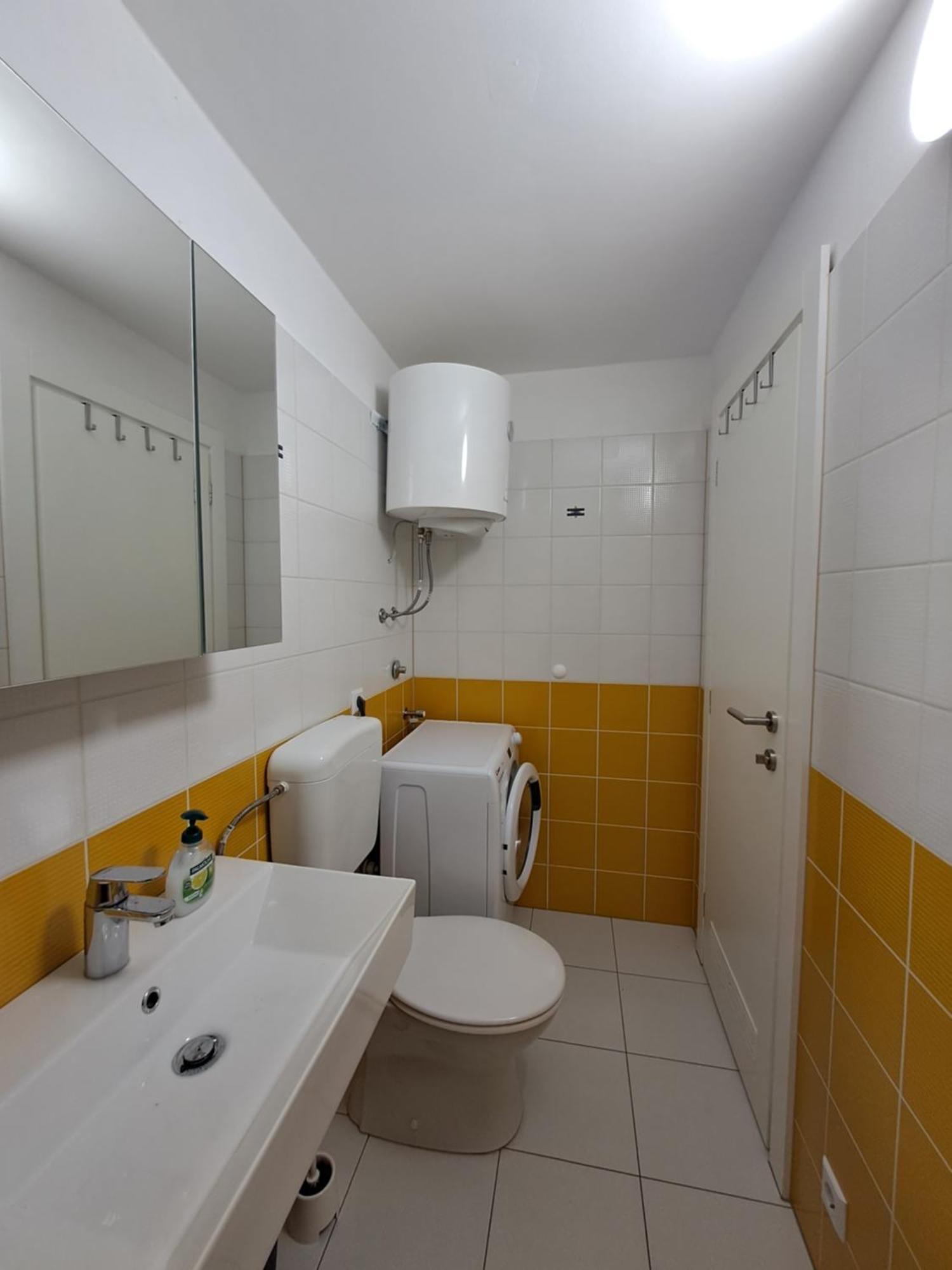 Greta Apartamento Vrbnik Exterior foto