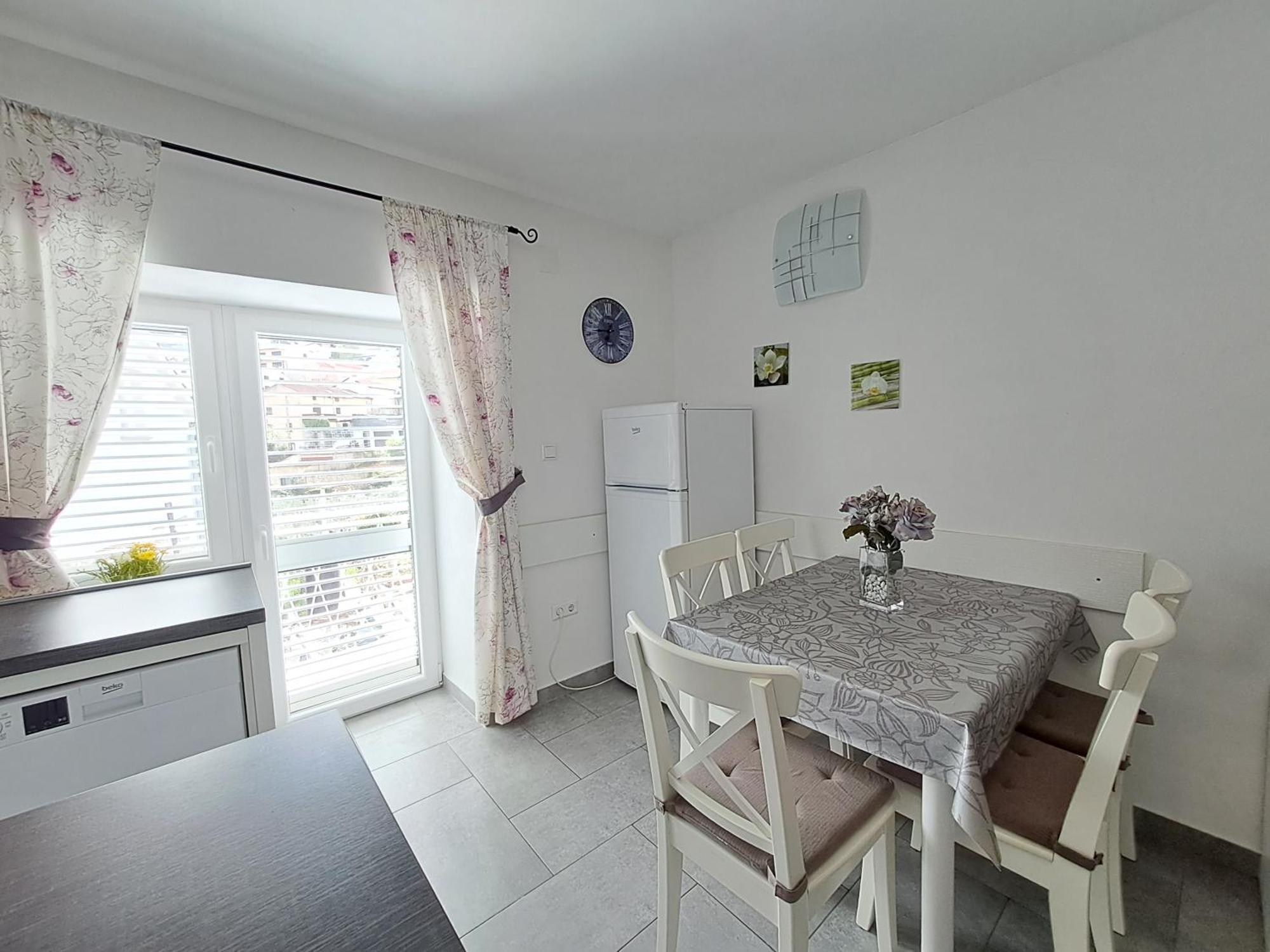 Greta Apartamento Vrbnik Exterior foto
