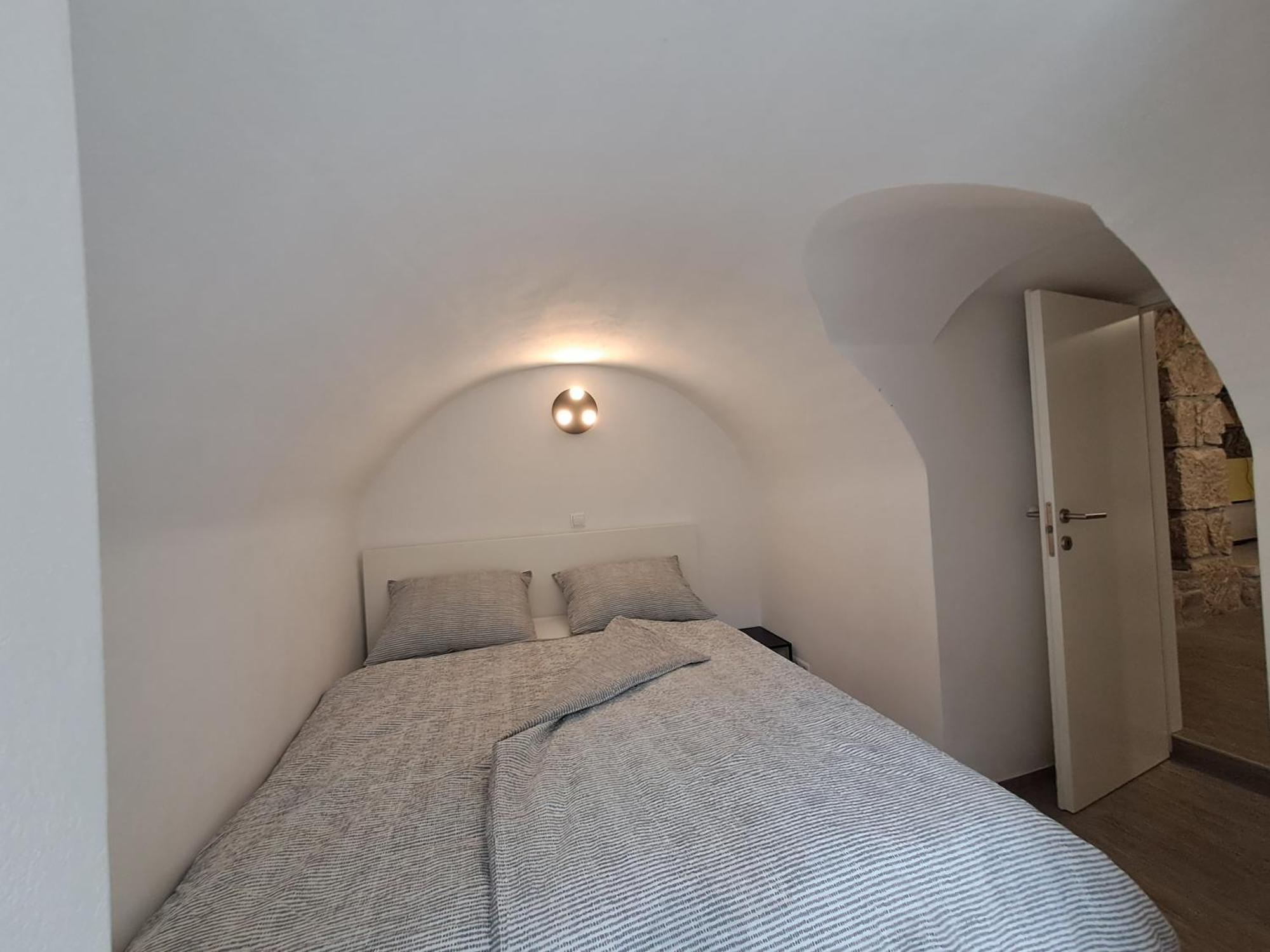Greta Apartamento Vrbnik Exterior foto
